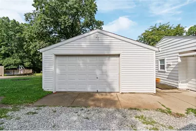2964 Pressler Road, Uniontown, OH 44685 - Photo 19