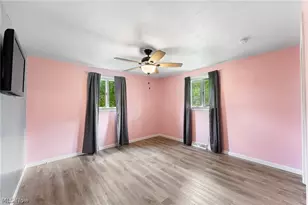 695 S 15th St, Sebring, OH 44672 - Photo 15