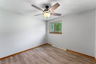 695 S 15th St, Sebring, OH 44672 - Photo 17