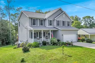 22 Garfield Ave, New Concord, OH 43762 - Photo 3