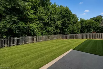 8832 Wheaton Place, North Ridgeville, OH 44039 - Photo 33