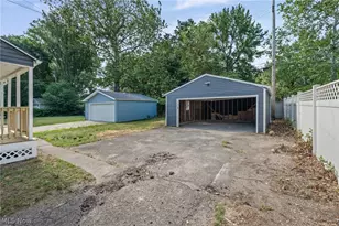 12028 Wade Park Ave, Loveland, OH 44106 - Photo 35