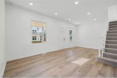 12028 Wade Park Avenue, Loveland, OH 44106 - Photo 9
