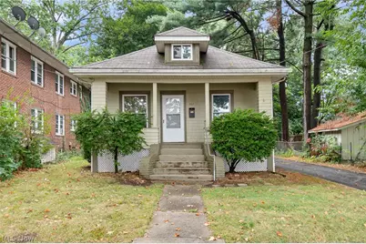 602 Blaine Avenue, Akron, OH 44310 - Photo 3