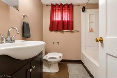 602 Blaine Avenue, Akron, OH 44310 - Photo 17