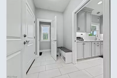 6385 Meander Glen Drive, Austintown, OH 44515 - Photo 31