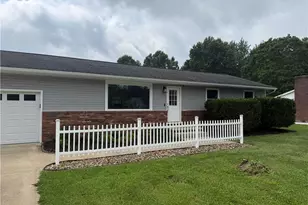 4828 Waterloo Rd, Atwater, OH 44201 - Photo 3