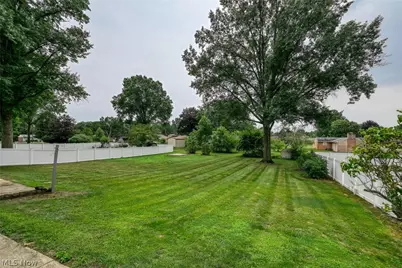 5610 Comanche Street NW, North Canton, OH 44720 - Photo 25