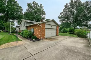 5610 Comanche St NW, North Canton, OH 44720 - Photo 23