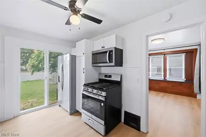 572 E Archwood Avenue, Akron, OH 44301 - Photo 25