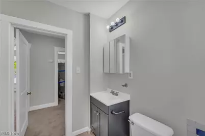 10103 Almira Avenue #2/UP, Loveland, OH 44111 - Photo 17