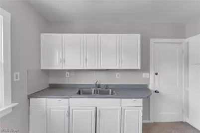 10103 Almira Avenue #2/UP, Loveland, OH 44111 - Photo 11
