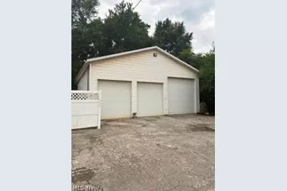 429 Columbia Street, Leetonia, OH 44431 - Photo 3