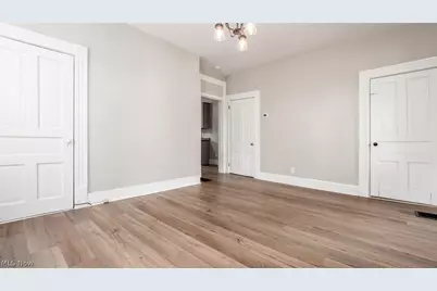 1421 Central Avenue, Zanesville, OH 43701 - Photo 17