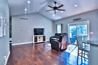 2308 Brownsville Road SE, Heath, OH 43056 - Photo 9