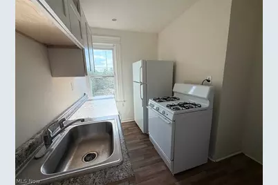 1958 E 120th Street #2, Loveland, OH 44106 - Photo 3