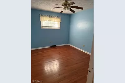 520 Williams Street, Conneaut, OH 44030 - Photo 5