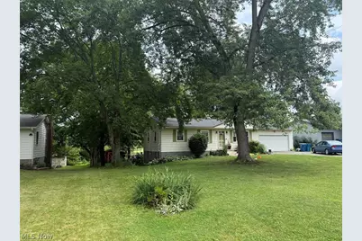 2847 Carillon Drive, Norton, OH 44203 - Photo 5