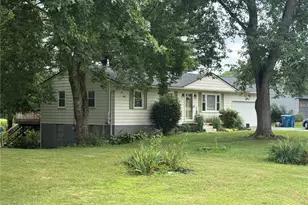 2847 Carillon Dr, Norton, OH 44203 - Photo 3