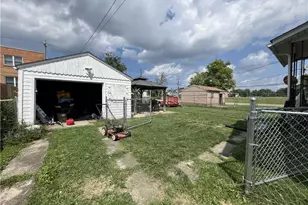 1891 E 33rd St, Lorain, OH 44055 - Photo 35
