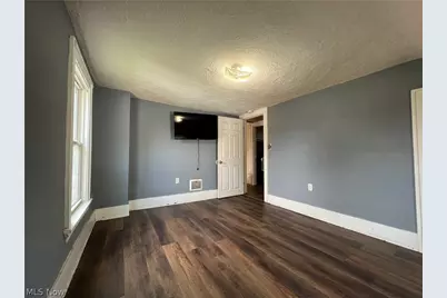 1891 E 33rd Street, Lorain, OH 44055 - Photo 23