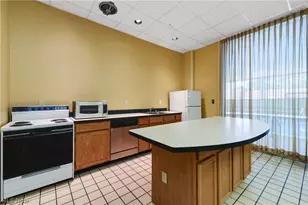 10301 Lake Ave, Loveland, OH 44102 - Photo 41