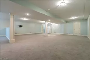 2248 Grimsby St NW, North Canton, OH 44720 - Photo 39