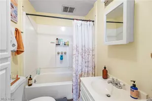 1378 W 114th St, Loveland, OH 44102 - Photo 7