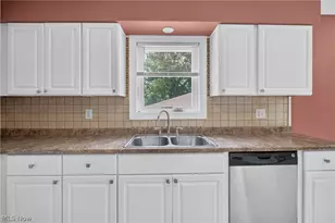 1626 S Carpenter Rd, Brunswick, OH 44212 - Photo 23