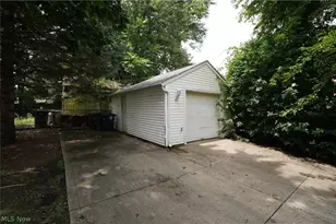 1761 Marks Ave, Akron, OH 44305 - Photo 9