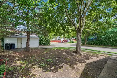 1761 Marks Avenue, Akron, OH 44305 - Photo 7