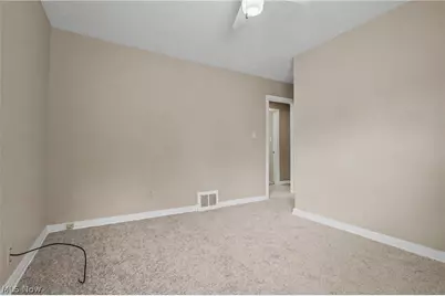 1761 Marks Avenue, Akron, OH 44305 - Photo 17