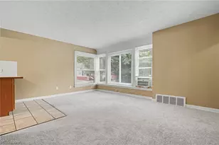 1761 Marks Ave, Akron, OH 44305 - Photo 15