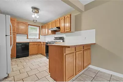 1761 Marks Avenue, Akron, OH 44305 - Photo 21