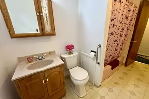 386 Fulmer Ave, Akron, OH 44312 - Photo 13