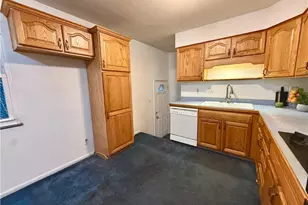 386 Fulmer Ave, Akron, OH 44312 - Photo 9