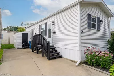 45 Flamingo Avenue, Amherst, OH 44001 - Photo 23