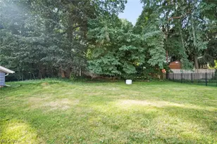 506 Letchworth Dr, Akron, OH 44303 - Photo 5