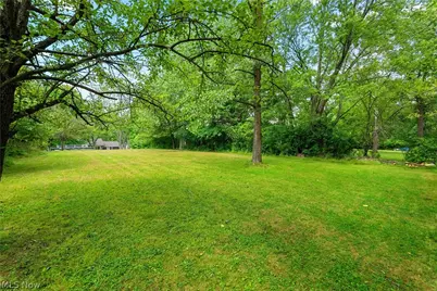 9371 Avery Road, Grandview Heights, OH 44147 - Photo 17