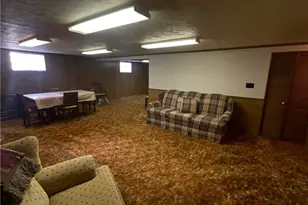 49261 S Park Cir, East Liverpool, OH 43920 - Photo 21