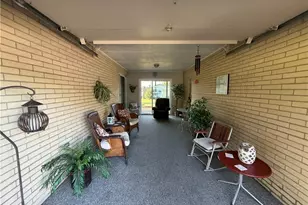 49261 S Park Cir, East Liverpool, OH 43920 - Photo 23