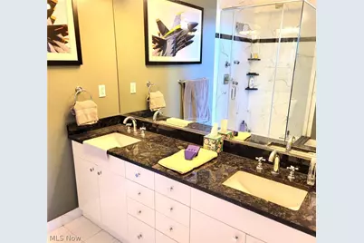 701 W Lakeside Avenue #1107, Loveland, OH 44113 - Photo 17