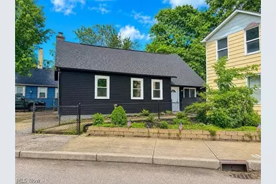 842 Starkweather Avenue, Loveland, OH 44113 - Photo 1