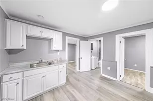 2408 Castle Ave, Loveland, OH 44113 - Photo 11
