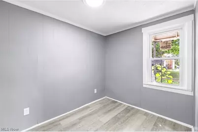 2408 Castle Avenue, Loveland, OH 44113 - Photo 7