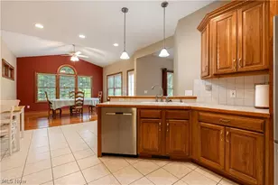8025 Killeen St NW, Massillon, OH 44646 - Photo 13