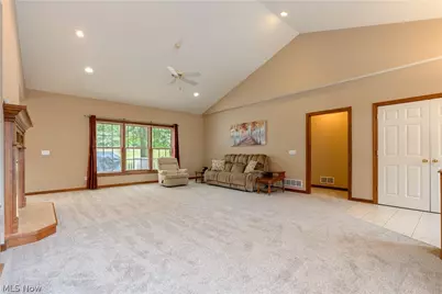 8025 Killeen Street NW, Massillon, OH 44646 - Photo 7