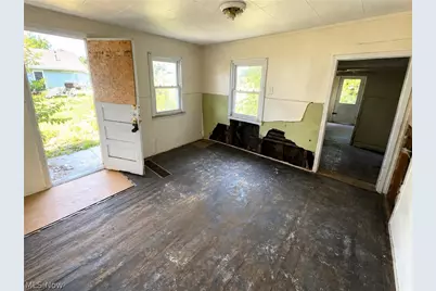 1902 Rowley Avenue, Loveland, OH 44109 - Photo 3
