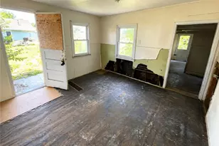 1902 Rowley Ave, Loveland, OH 44109 - Photo 3