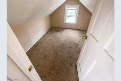 1902 Rowley Avenue, Loveland, OH 44109 - Photo 7